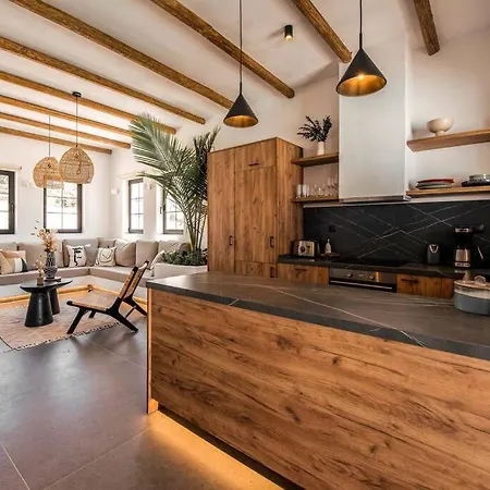 Casacarma Iii, Private Pool, Boho Design, וילה *