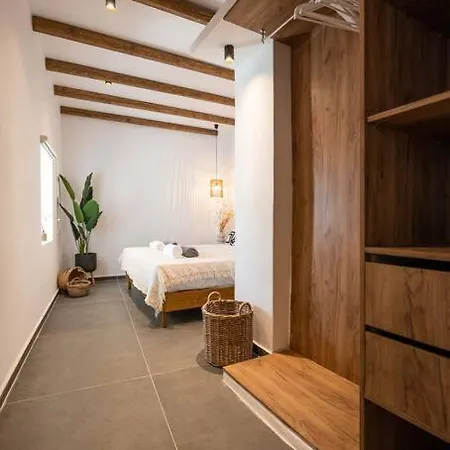 Casacarma Iii, Private Pool, Boho Design, וילה לקניה