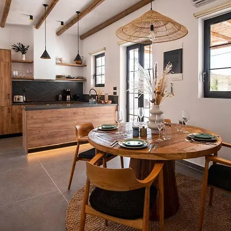 Casacarma Iii, Private Pool, Boho Design, ラクハニア